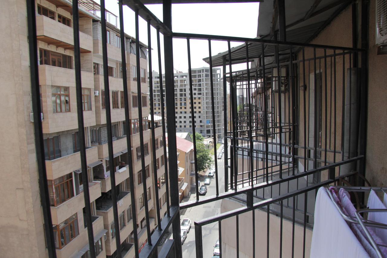 Rafael Hostel يريفان المظهر الخارجي الصورة